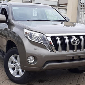4x4 Land Cruiser for long term rental in Rwanda