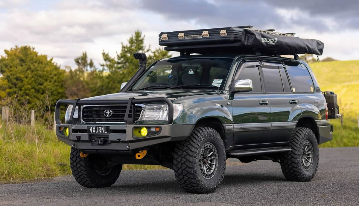 Planning a Rwanda self-drive or camping safari? Reach our Kigali team by phone or email. Last-minute bookings welcome — competitive rates across East Africa.