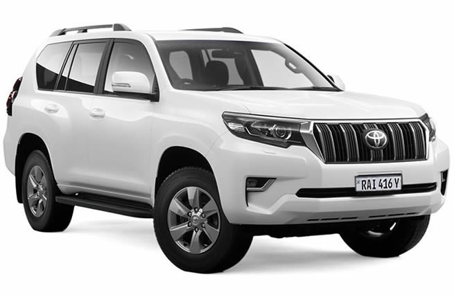 A self-drive safari is the only option that guarantees you unlimited, flexible wildlife exploration in Africa. From the 4×4 Land Cruiser TXL to the mini SUVs
